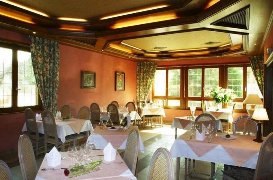 Отель Restaurant A L'Aigle Wimmenau Экстерьер фото